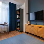 Lux Flat Next To Park With Working Space By Flat Mаnager
