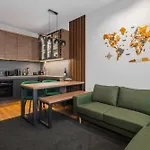 Lux Flat Next To Park With Working Space By Flat Mаnager